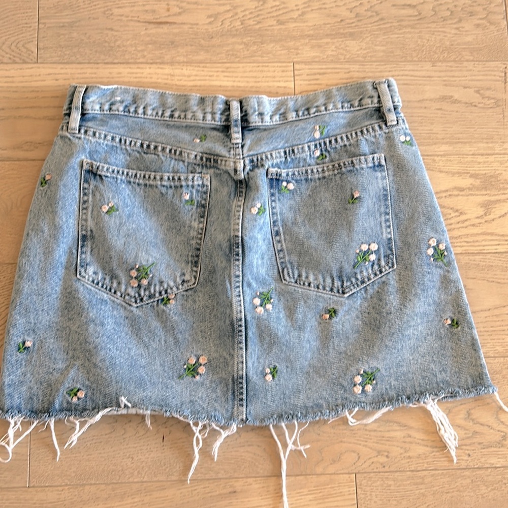 Mango MNG denim skirt with flowers size L - Picture 2 of 5